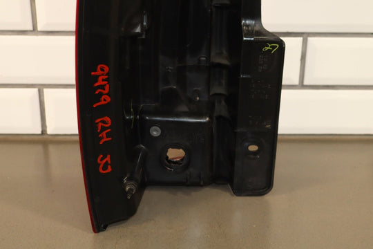 2007 - 2014 Cadillac Escalade Right Tail Light 22884388 OEM