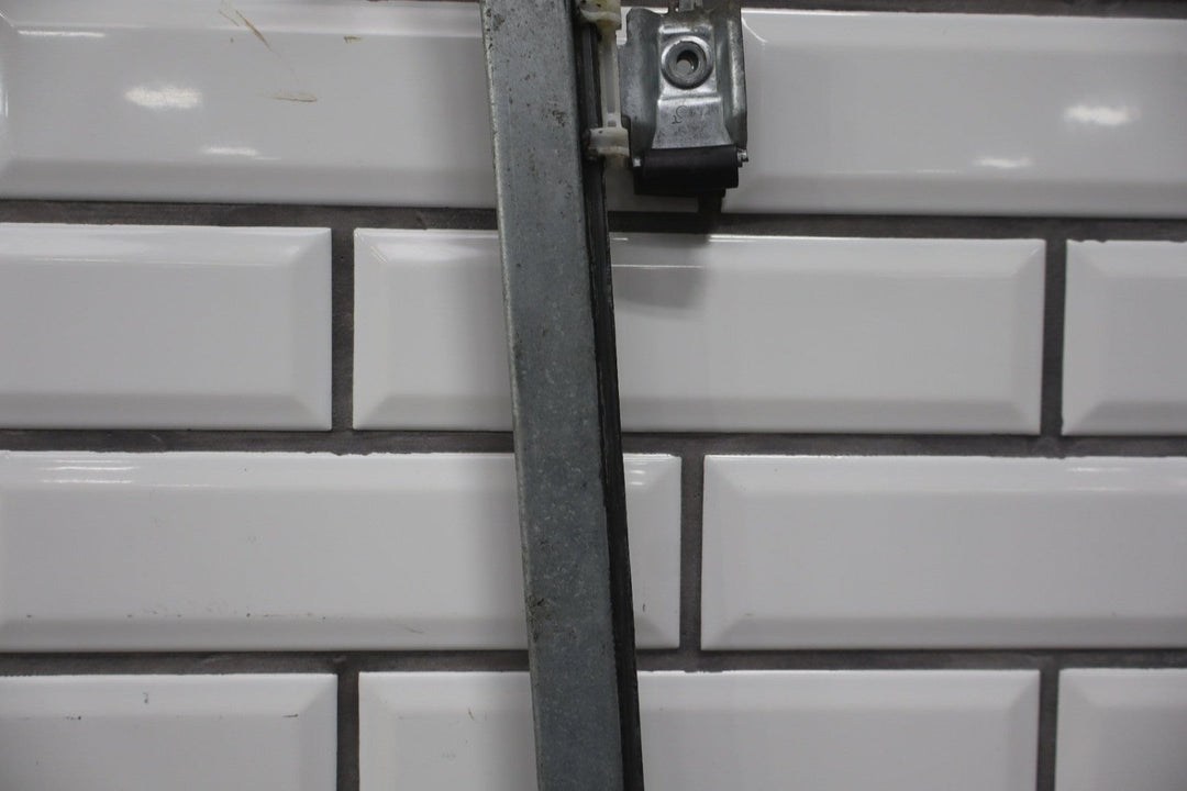 2007 - 2014 Chevrolet Suburban Left Front Door Regulator 20945138 OEM