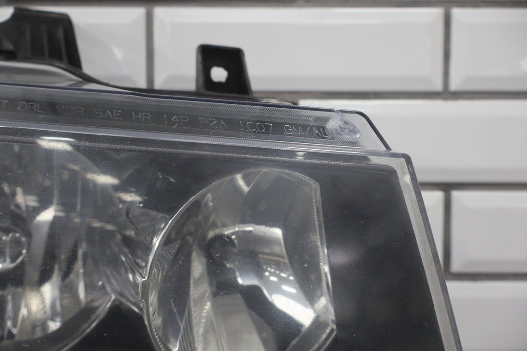 2007 - 2014 Chevrolet Suburban Right Headlamp 20760579 OEM