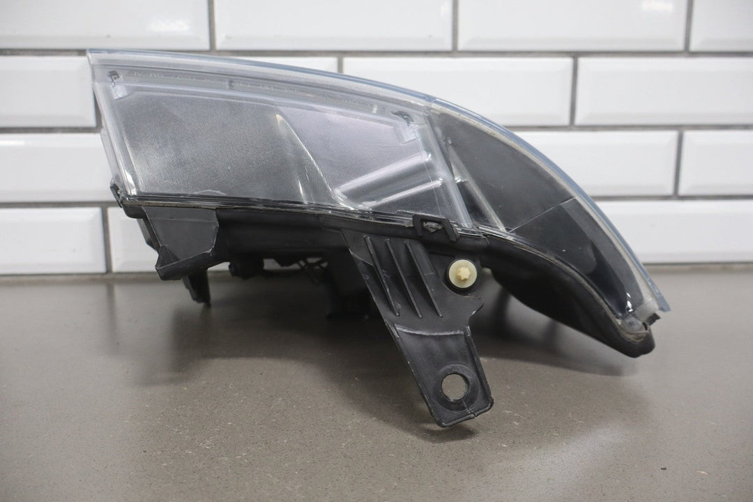 2007 - 2014 Chevrolet Suburban Right Headlamp 20760579 OEM