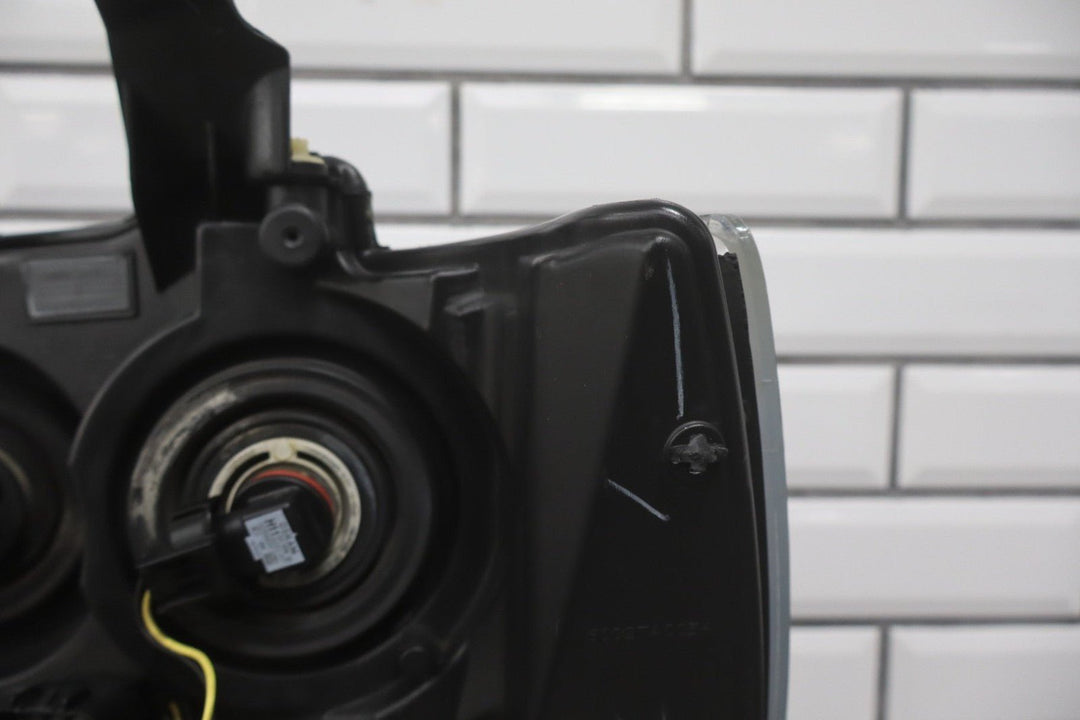 2007 - 2014 Chevrolet Suburban Right Headlamp 20760579 OEM