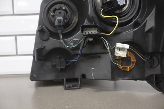 2007 - 2014 Chevrolet Suburban Right Headlamp 20760579 OEM