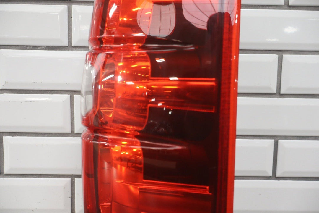 2007 - 2014 Chevrolet Suburban Right Tail Light 22837924 OEM