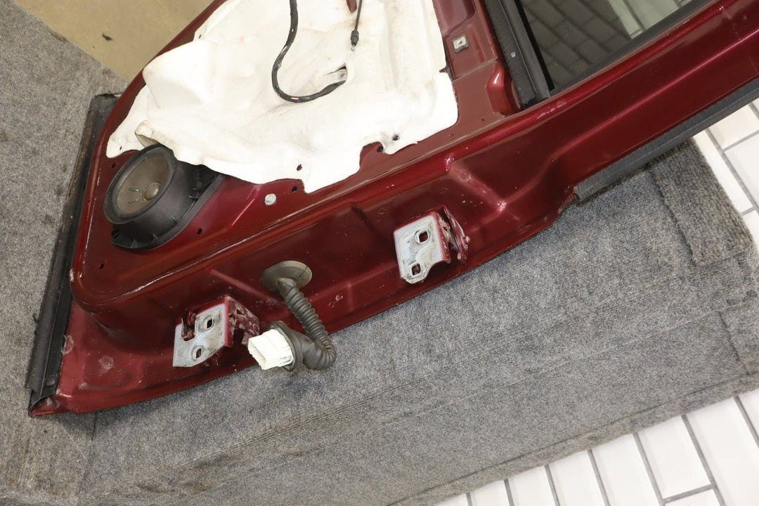 2007 - 2014 Chevrolet Tahoe Left Rear Door Ruby Red ( 66 ) 22892597