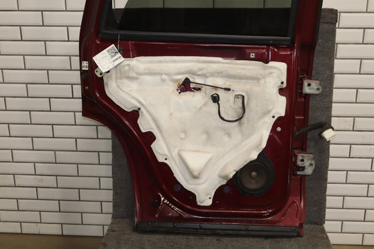 2007 - 2014 Chevrolet Tahoe Left Rear Door Ruby Red ( 66 ) 22892597