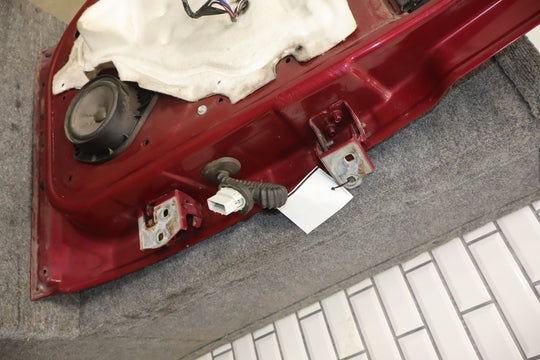 2007 - 2014 Chevrolet Tahoe Left Rear Door Sport Red ( 63U ) 22892597