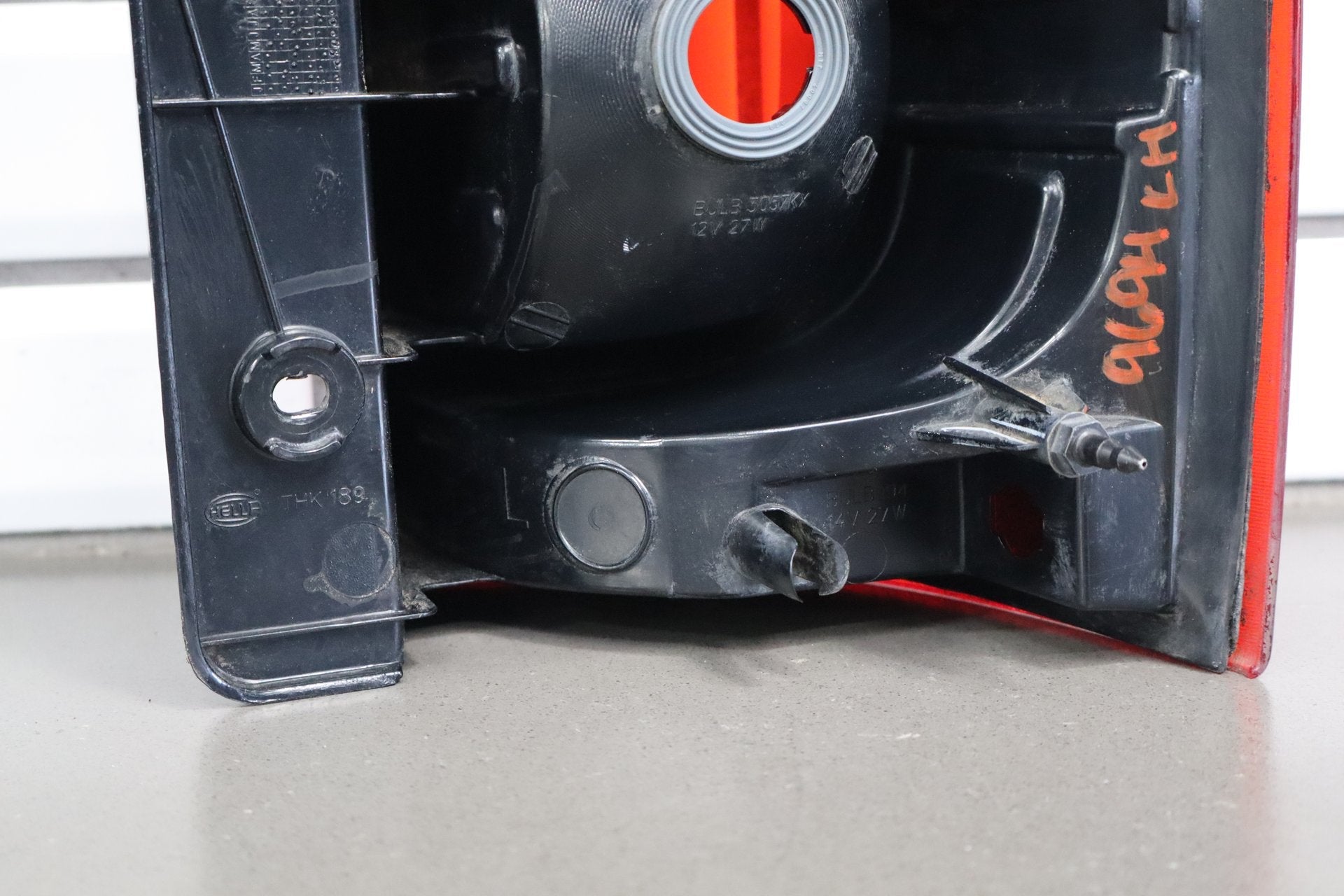 2007-2014 Chevrolet Tahoe Left Tail Light 22837923 OEM