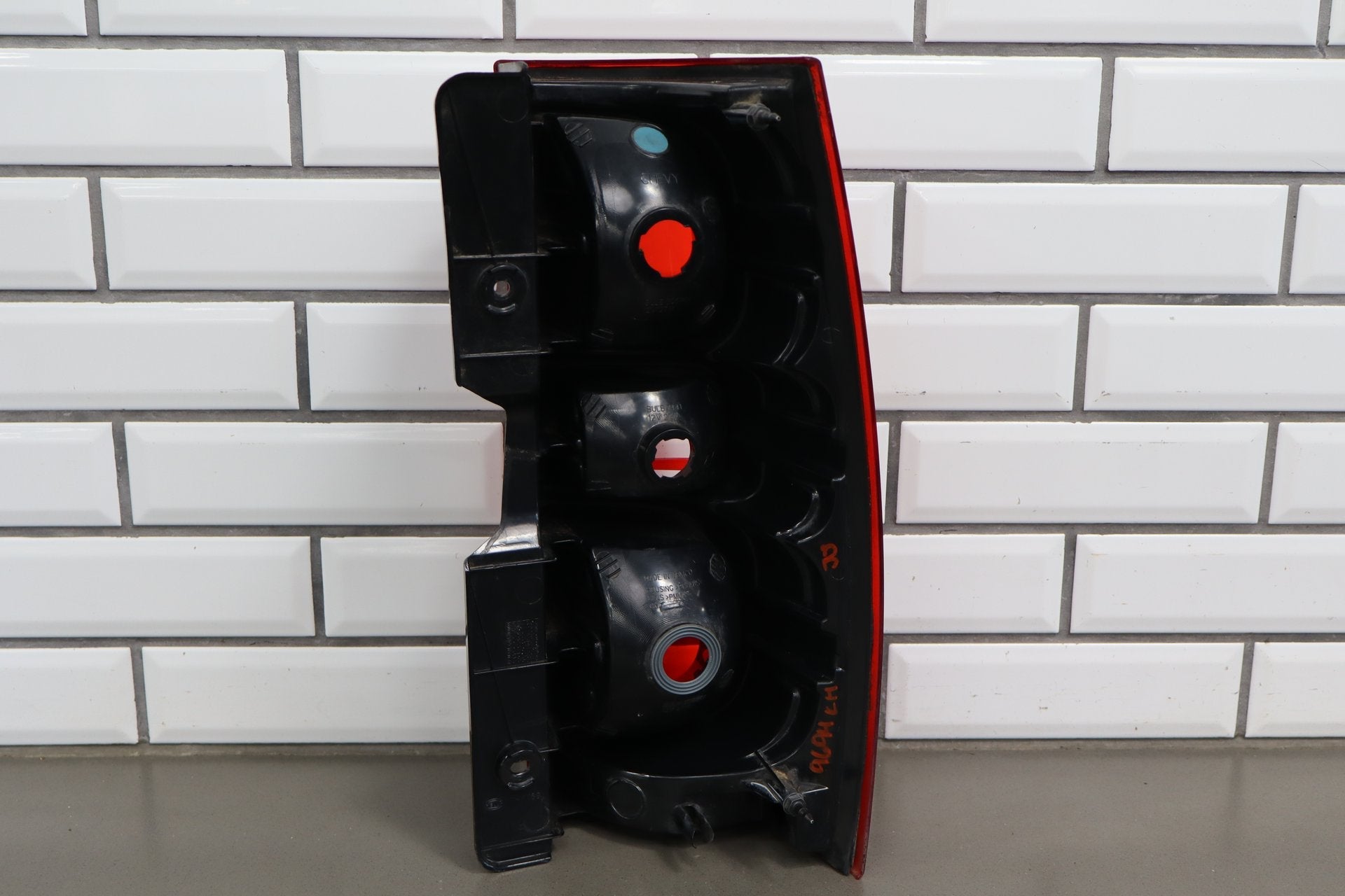 2007-2014 Chevrolet Tahoe Left Tail Light 22837923 OEM
