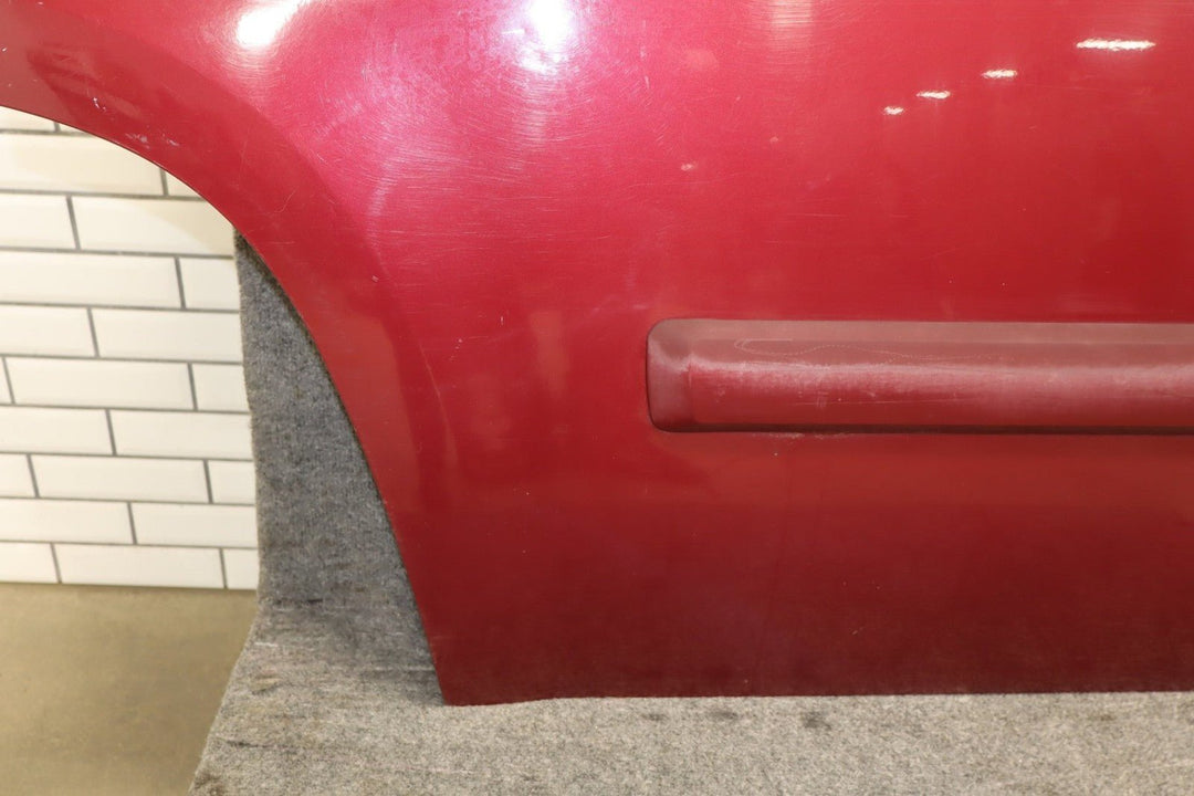 2007 - 2014 Chevrolet Tahoe Right Rear Door Sport Red ( 63U ) 22892598