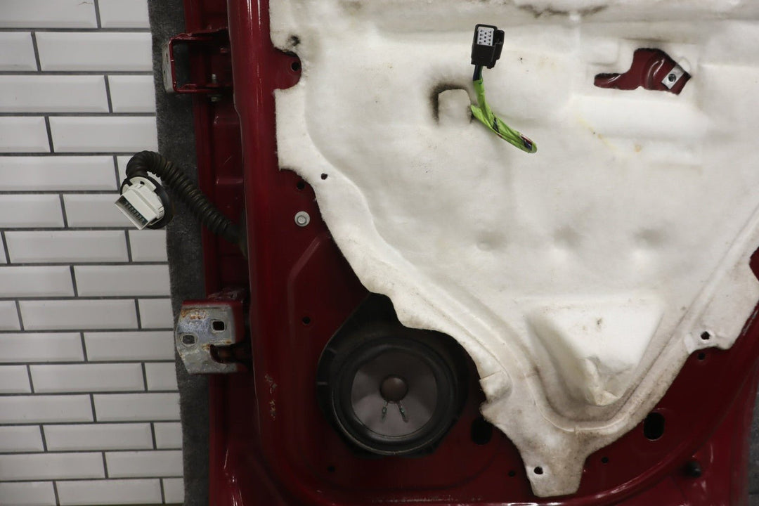 2007 - 2014 Chevrolet Tahoe Right Rear Door Sport Red ( 63U ) 22892598