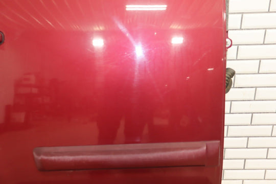 2007 - 2014 Chevrolet Tahoe Right Rear Door Sport Red ( 63U ) 22892598