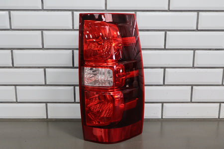 2007-2014 Chevrolet Tahoe Right Tail Light 22837924 OEM