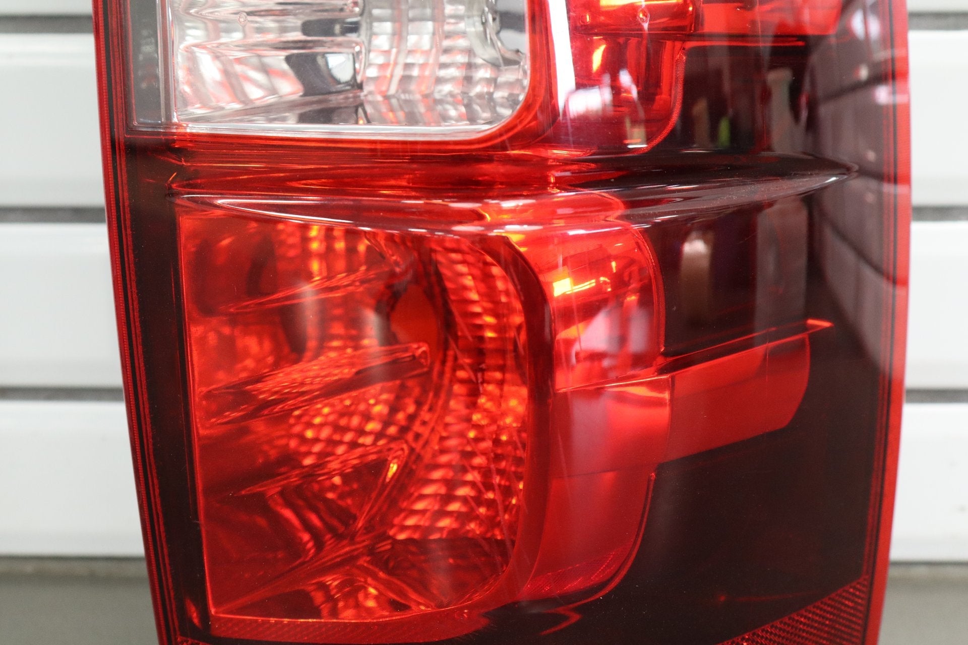 2007-2014 Chevrolet Tahoe Right Tail Light 22837924 OEM
