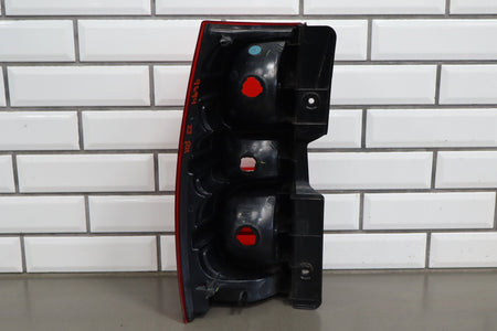 2007-2014 Chevrolet Tahoe Right Tail Light 22837924 OEM