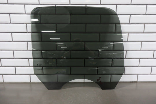 2007 - 2014 GMC Sierra 2500 Left Rear Door Window 15175371 OEM