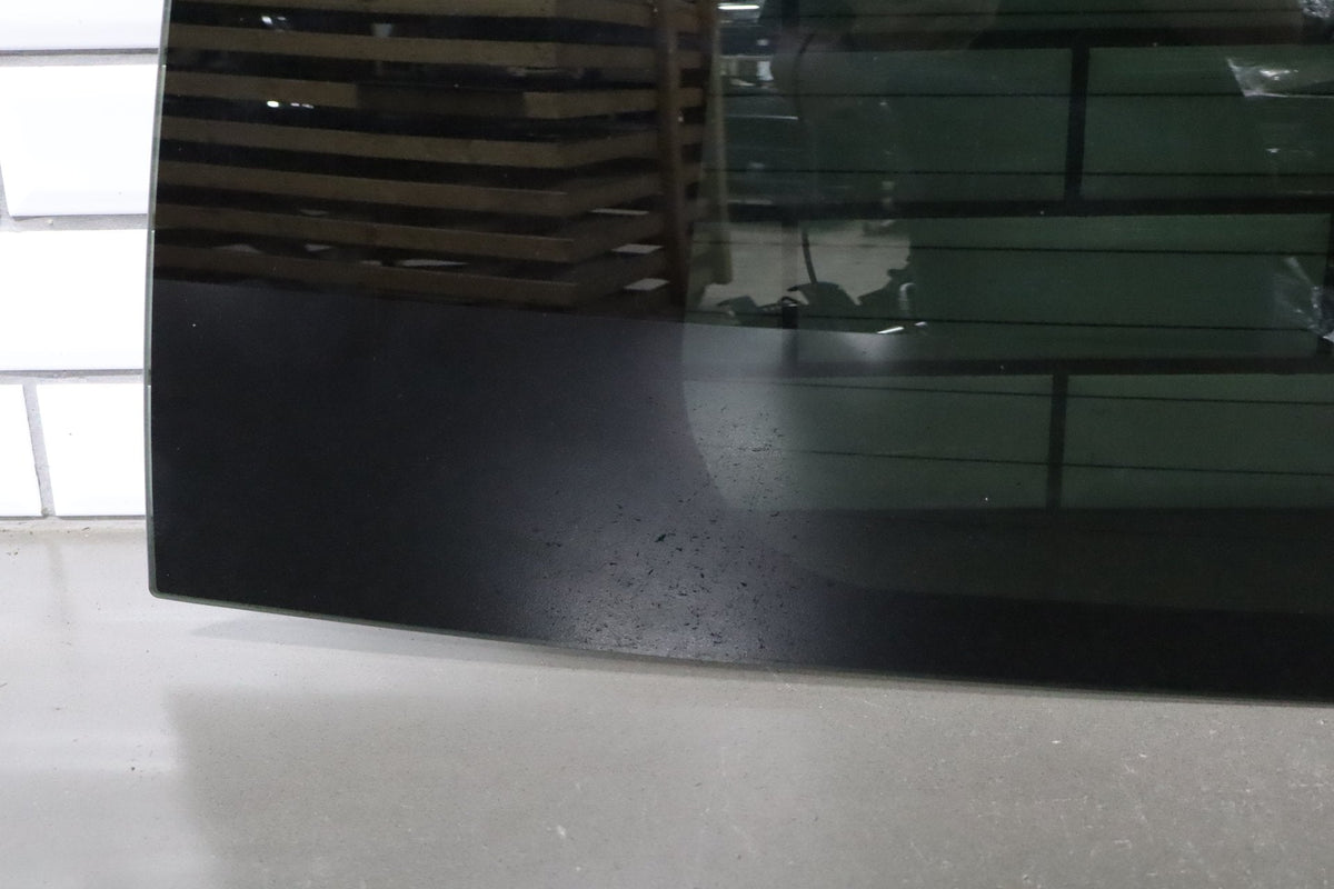 2007-2014 GMC Yukon Back Window Heated Privacy Glass 25916024
