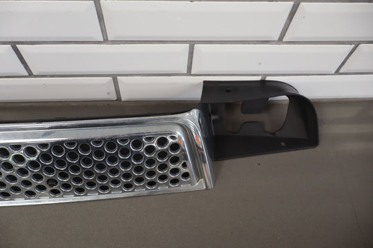 2007 - 2014 GMC Yukon Denali OEM Lower Grill 68K