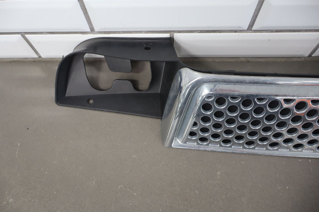 2007 - 2014 GMC Yukon Denali OEM Lower Grill 68K
