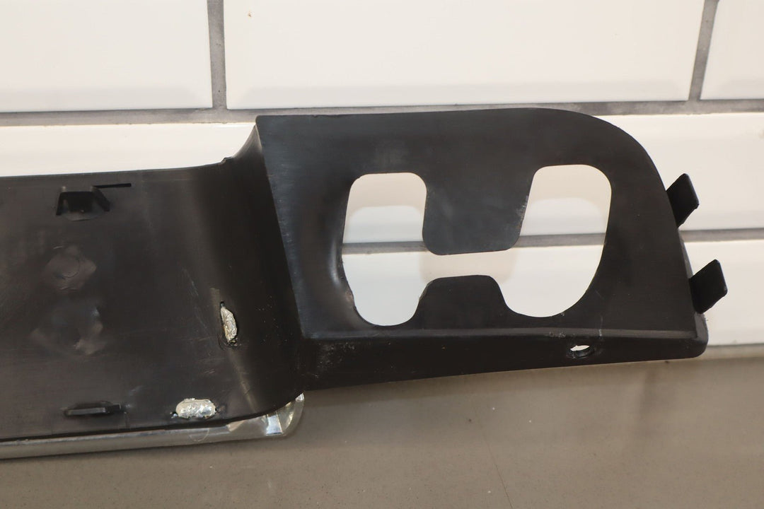 2007 - 2014 GMC Yukon Denali OEM Lower Grill 68K