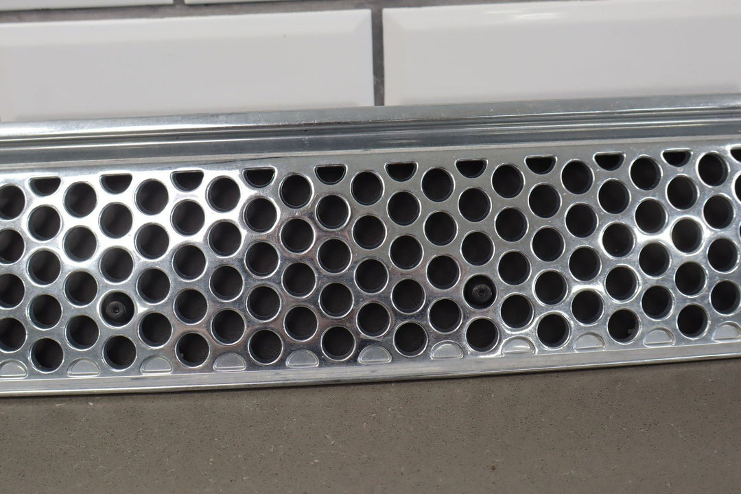 2007 - 2014 GMC Yukon Denali OEM Lower Grill 68K