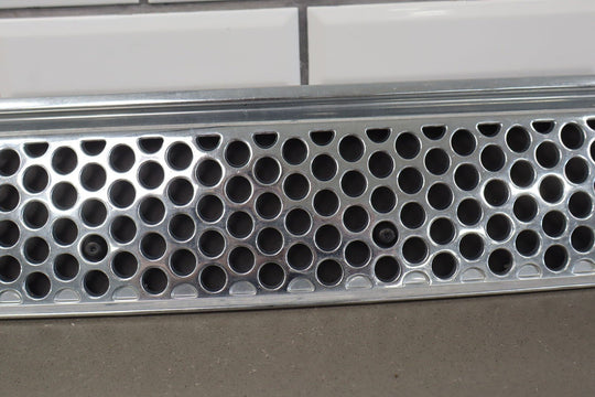 2007 - 2014 GMC Yukon Denali OEM Lower Grill 68K