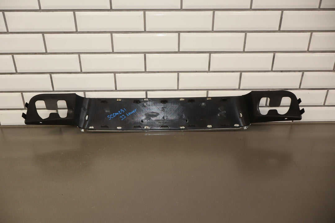2007 - 2014 GMC Yukon Denali OEM Lower Grill 68K