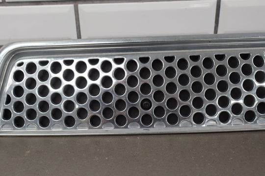2007 - 2014 GMC Yukon Denali OEM Lower Grill 68K