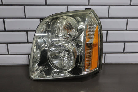 2007-2014 GMC Yukon Headlamp Set Pair Left/Right Aftermarket Replacements