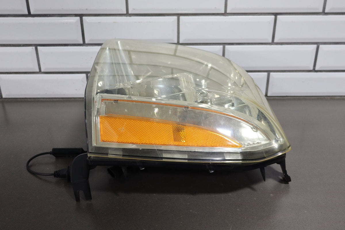 2007-2014 GMC Yukon Headlamp Set Pair Left/Right Aftermarket Replacements