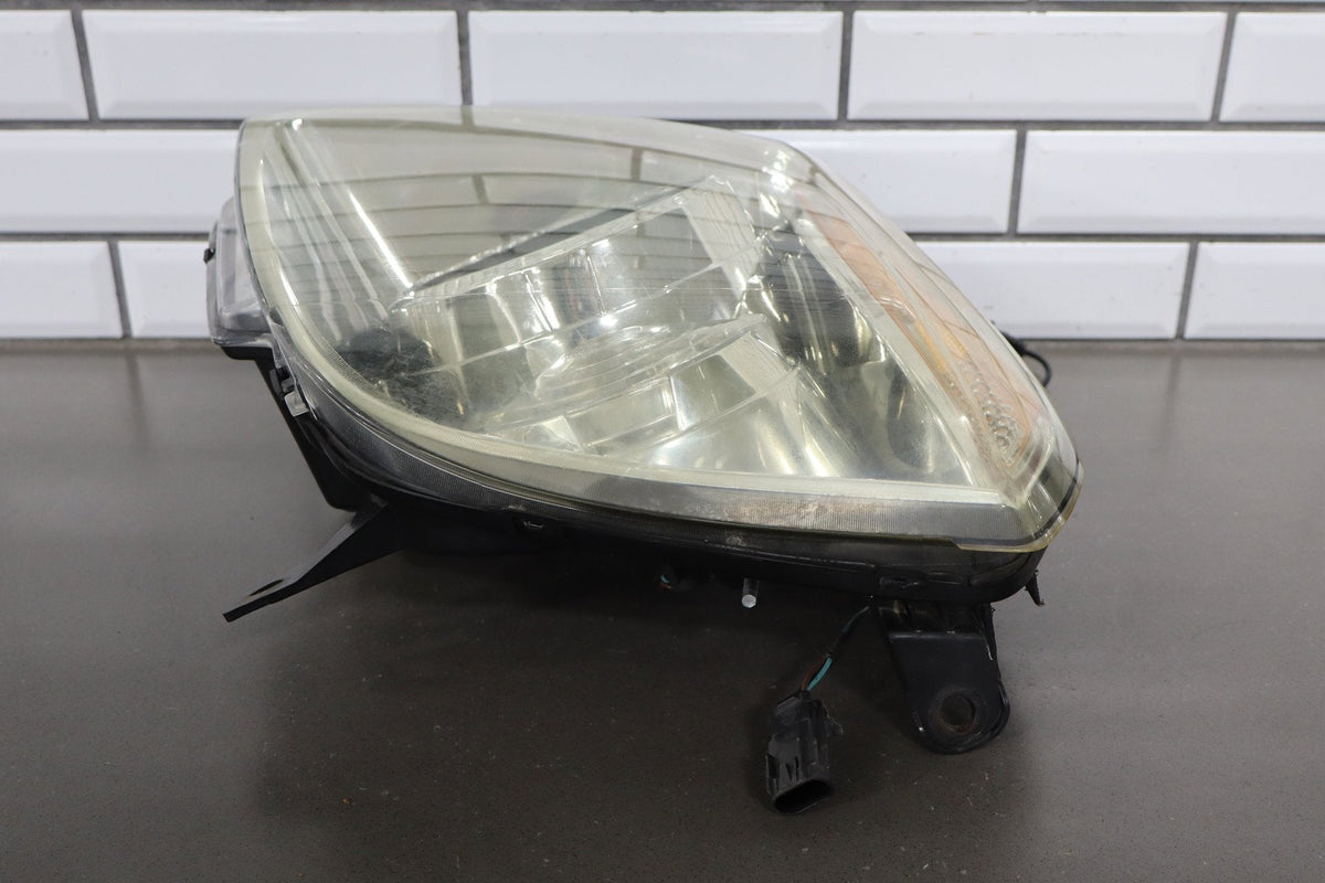 2007-2014 GMC Yukon Headlamp Set Pair Left/Right Aftermarket Replacements