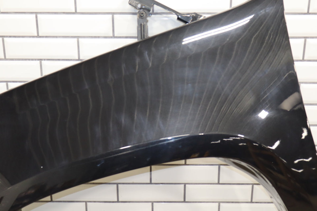 2007-2014 GMC Yukon Left Fender 25819550 Carbon Black 58 25819550