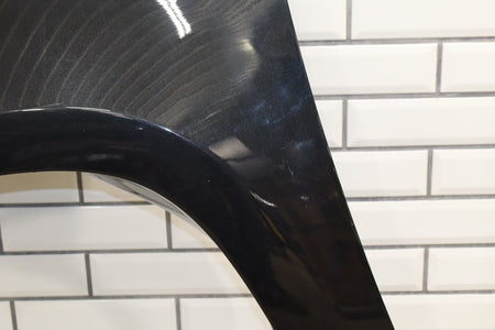2007-2014 GMC Yukon Left Fender 25819550 Carbon Black 58 25819550