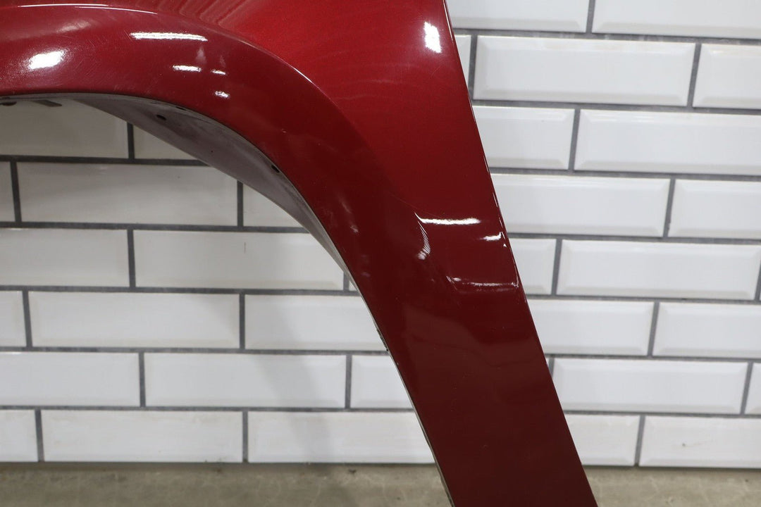 2007 - 2014 GMC Yukon Left Fender 25819550 Red 80U 25819550