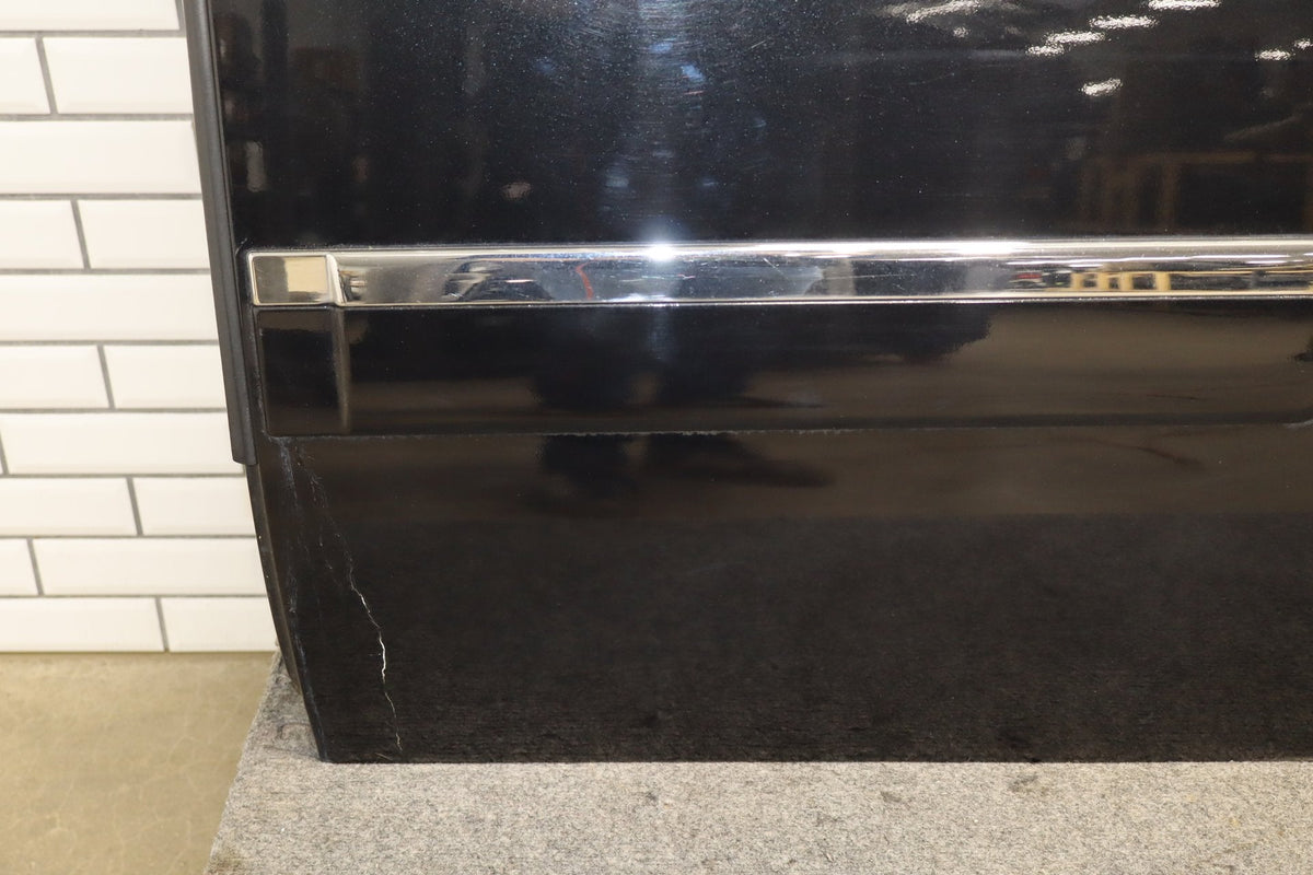 2007-2014 GMC Yukon Left Rear Door Carbon Black 58 22892597