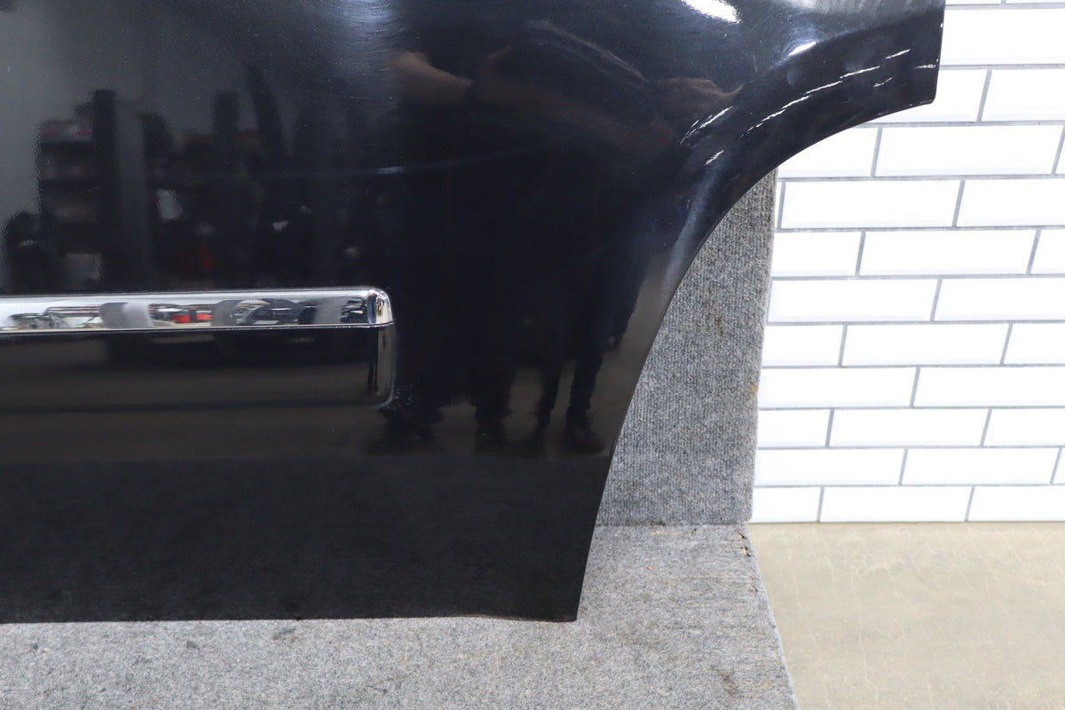 2007-2014 GMC Yukon Left Rear Door Carbon Black 58 22892597