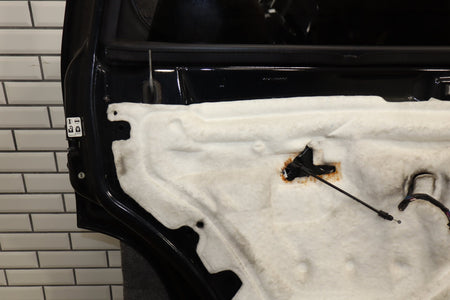 2007-2014 GMC Yukon Left Rear Door Carbon Black 58 22892597