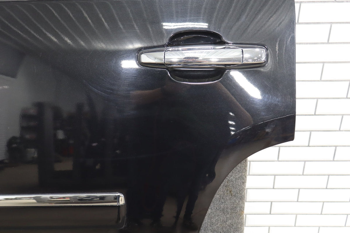 2007-2014 GMC Yukon Left Rear Door Carbon Black 58 22892597