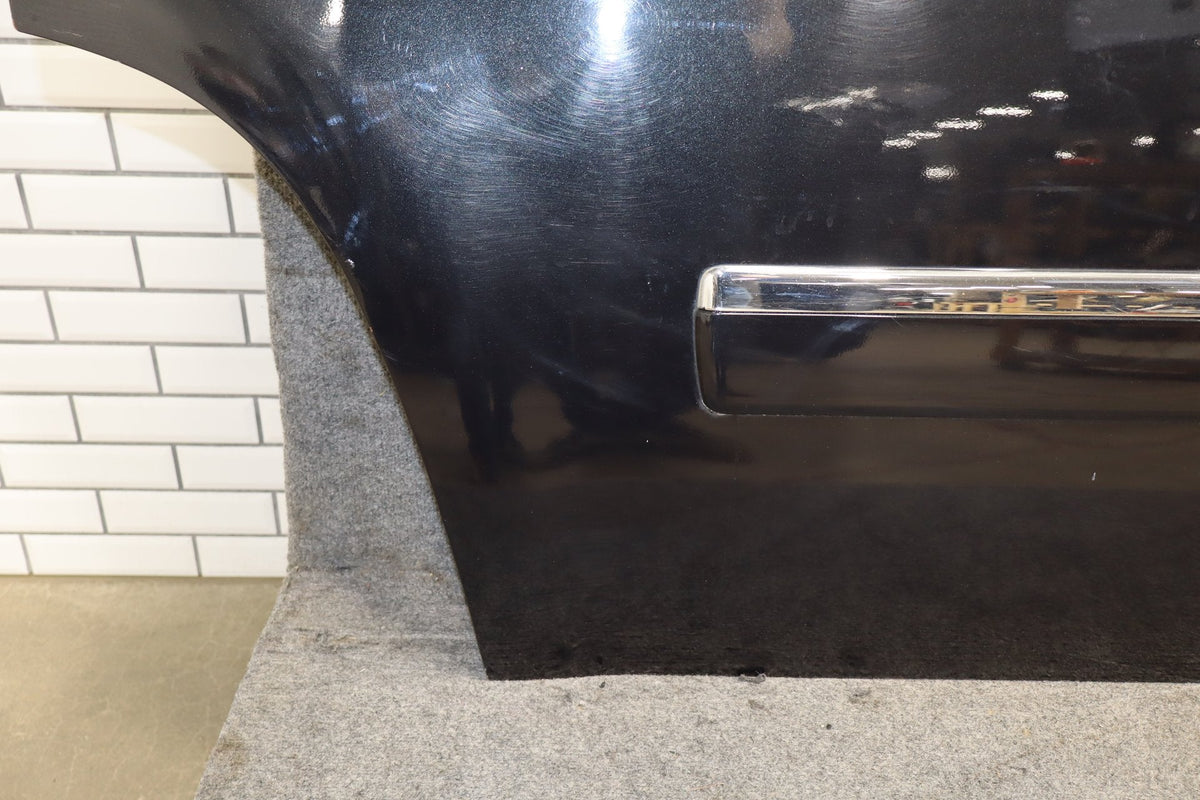2007-2014 GMC Yukon Right Rear Door Carbon Black 58 22892598