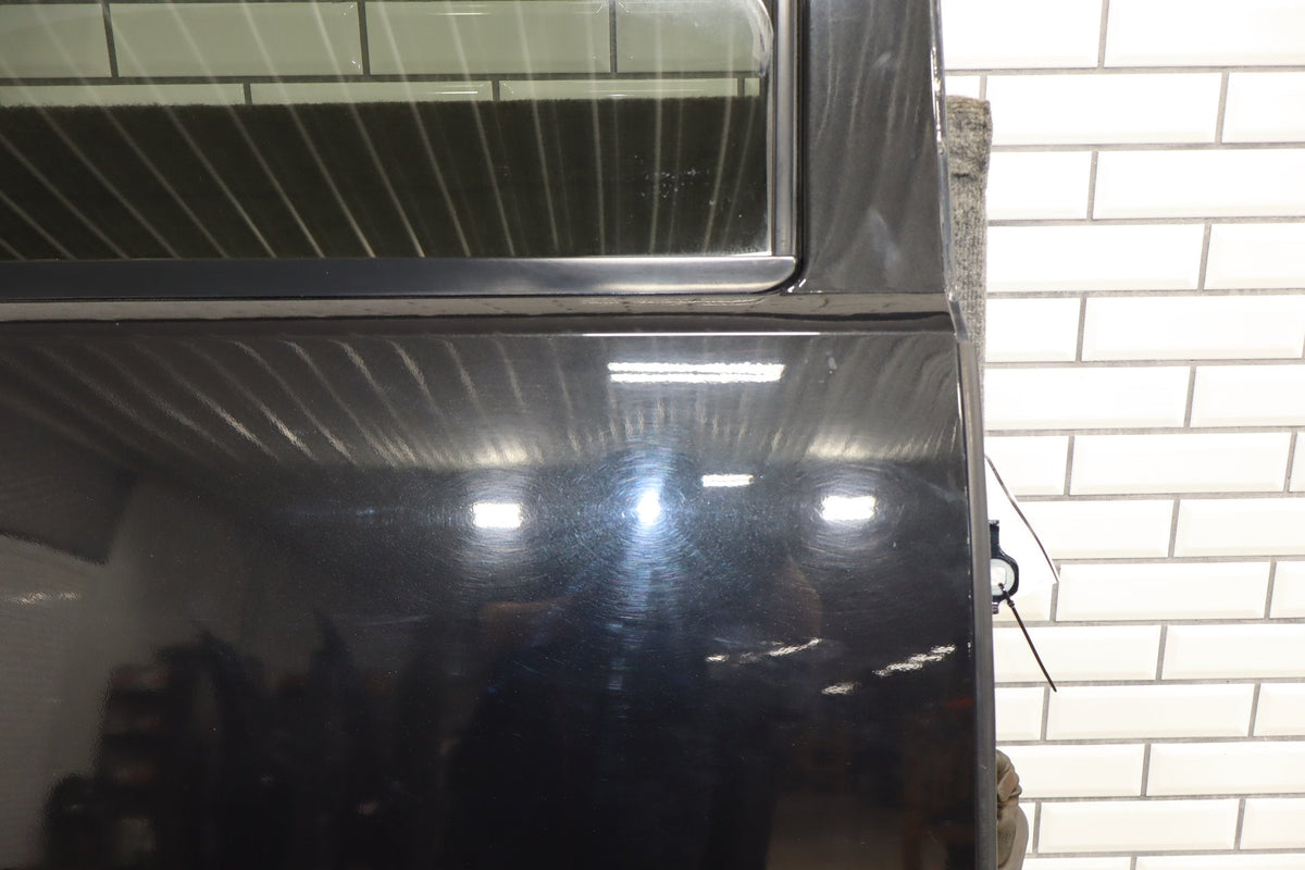 2007-2014 GMC Yukon Right Rear Door Carbon Black 58 22892598