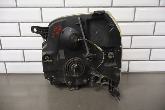 2007 - 2014 GMC Yukon Right RH Headlamp 15861026 OEM