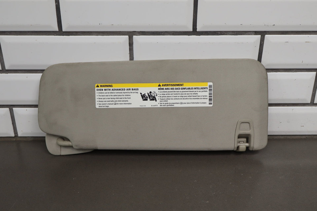 2007-2014 GMC Yukon Sun Visor Pair Illuminated Ebony 194