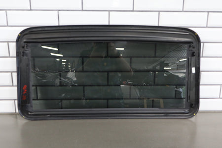 2007-2014 GMC Yukon Sunroof Glass Panel OEM 22815953