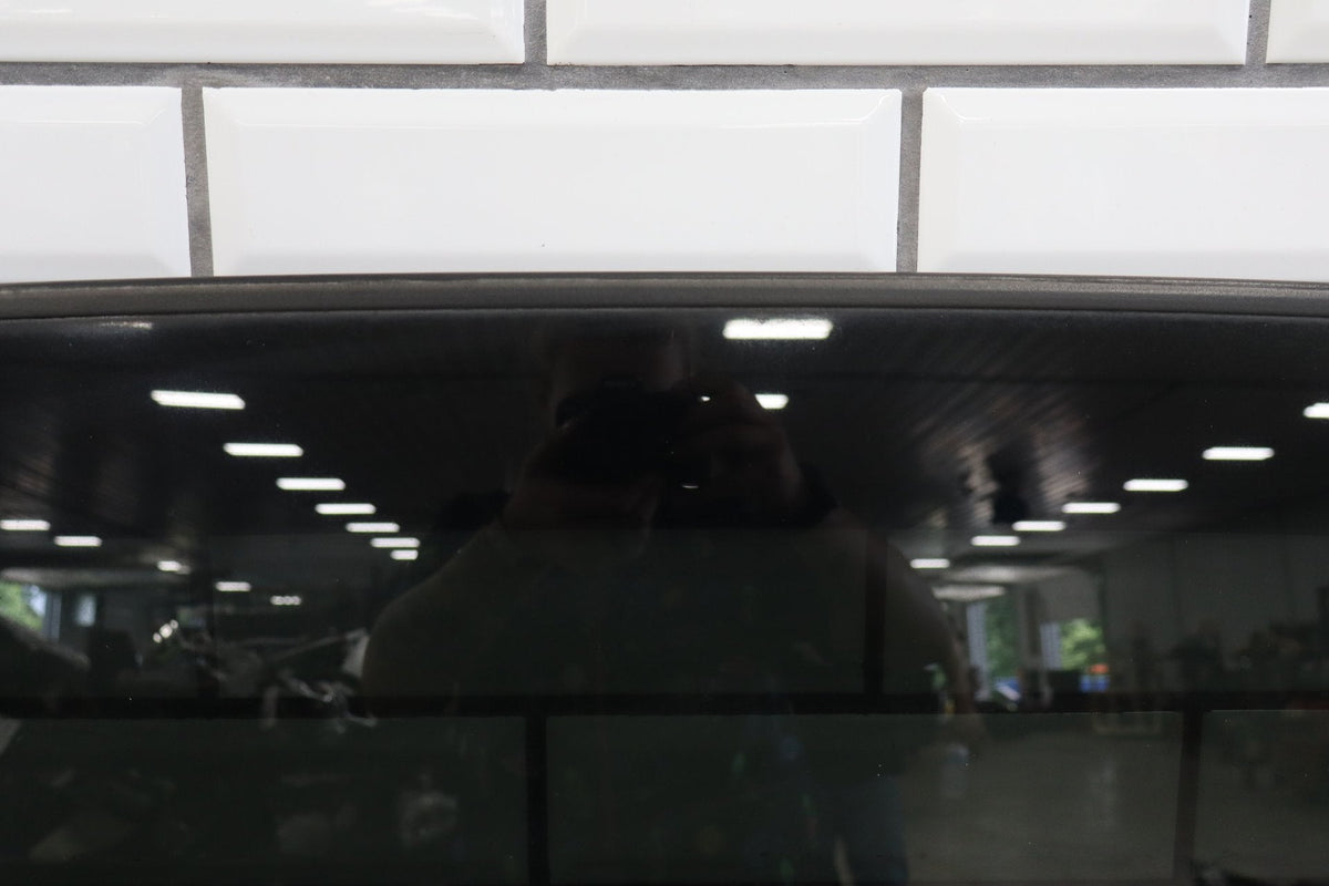 2007-2014 GMC Yukon Sunroof Glass Panel OEM 22815953