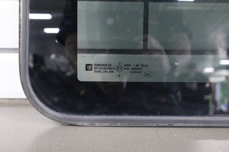 2007-2014 GMC Yukon Sunroof Glass Panel OEM 22815953