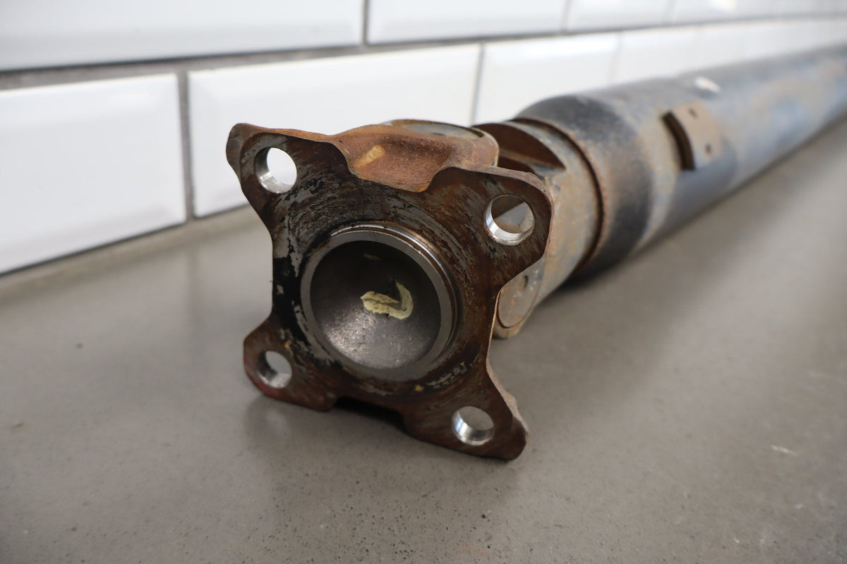 2007-2014 Toyota FJ Cruiser 4.0L 4x2 Rear Drive Shaft