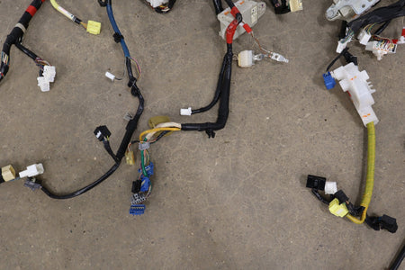 2007-2014 Toyota FJ Cruiser 4x2 Dash Wiring Harness OEM