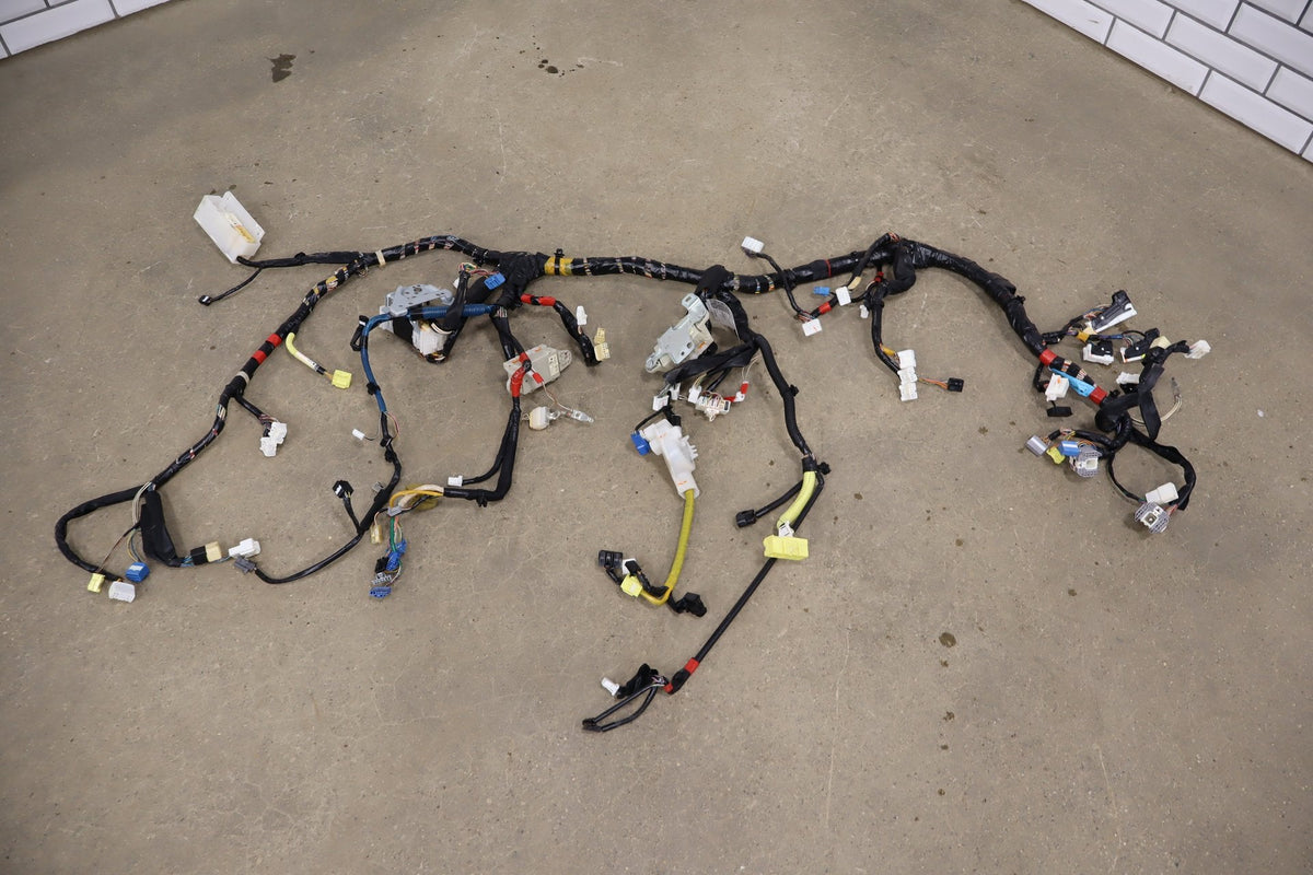 2007-2014 Toyota FJ Cruiser 4x2 Dash Wiring Harness OEM