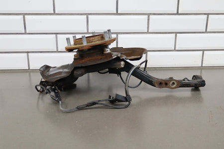 2007-2014 Toyota FJ Cruiser 4x2 RWD Left Front Spindle
