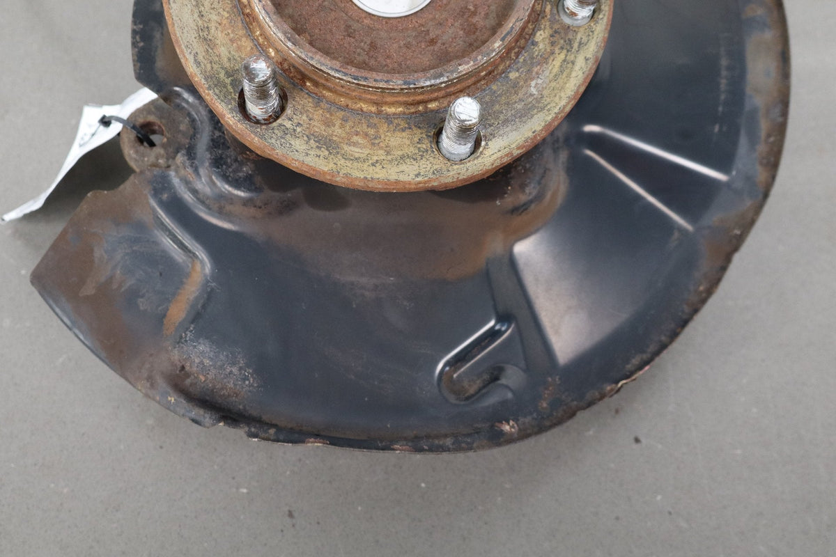 2007-2014 Toyota FJ Cruiser 4x2 RWD Right Front Spindle