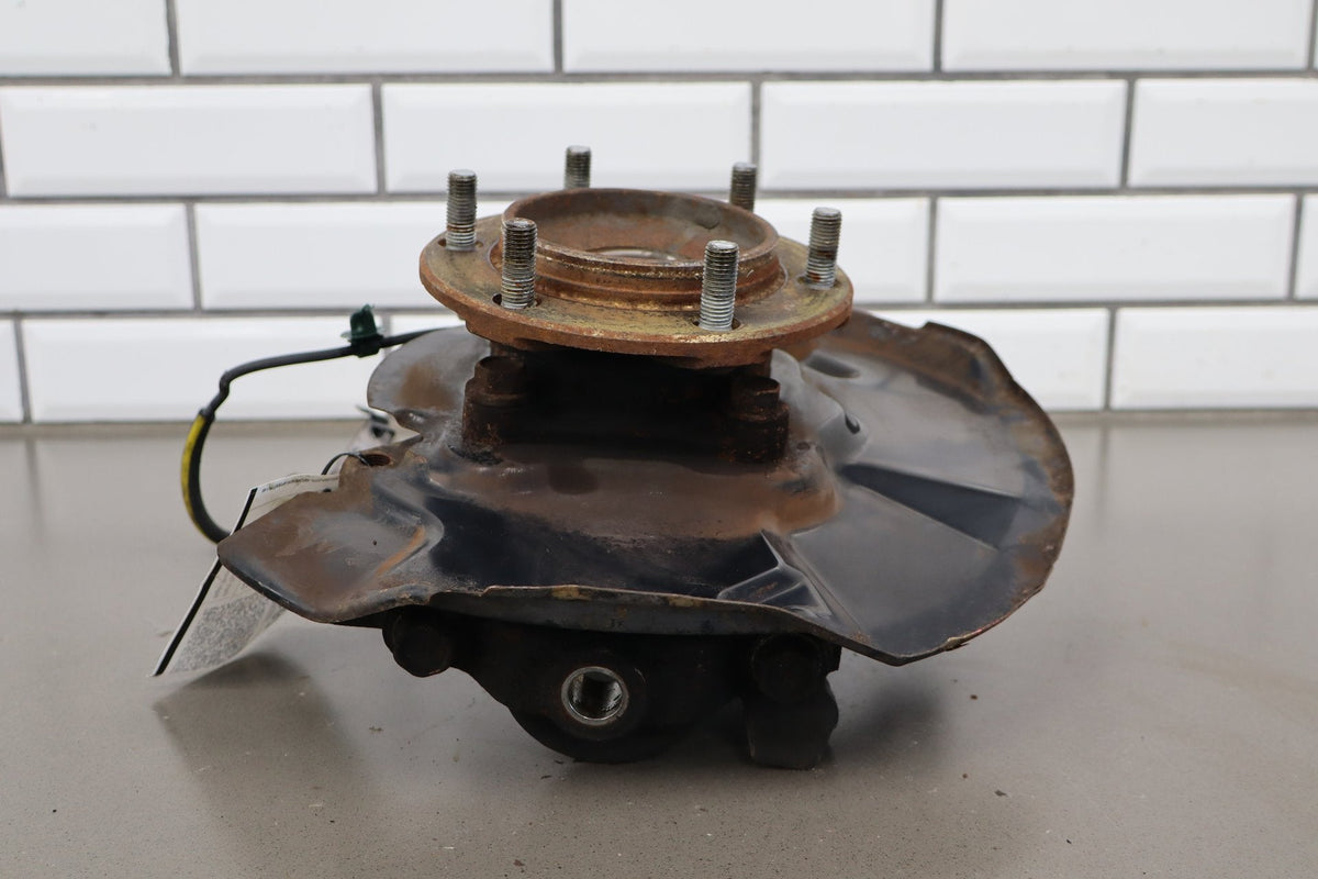 2007-2014 Toyota FJ Cruiser 4x2 RWD Right Front Spindle
